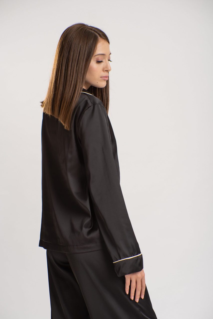 pyjamas-inout-black3